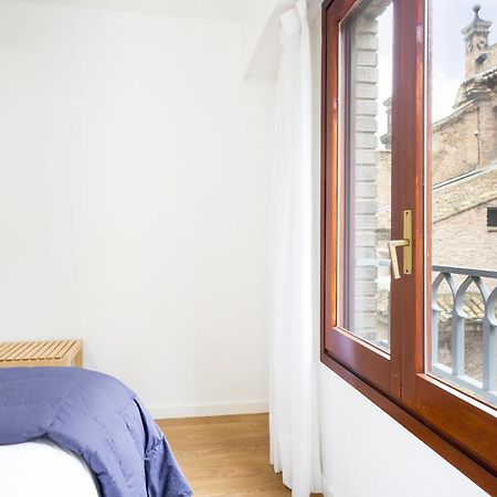 Apartamento Con Vistas En Centro Historico Zaragoza Buitenkant foto