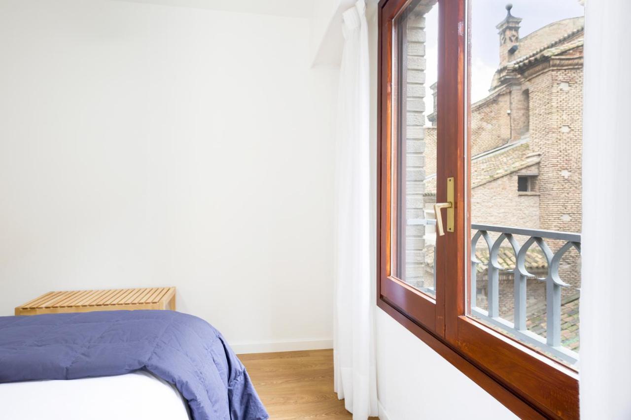 Apartamento Con Vistas En Centro Historico Zaragoza Buitenkant foto